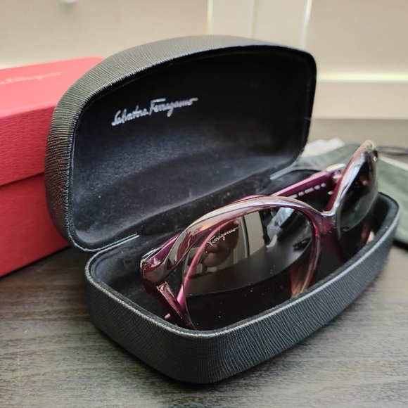 Salvatore Ferragamo Sunglasses purple - Picture 3 of 11